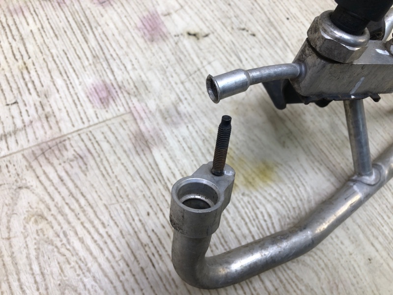 Трубка кондиционера SIENNA 11-16 Трубка кондиционера SIENNA 11-16