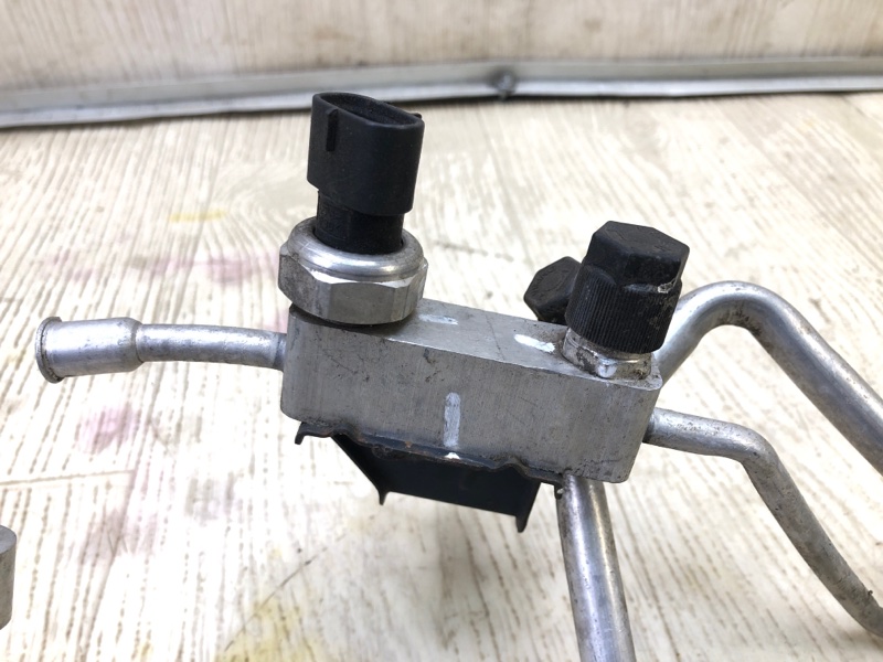 Трубка кондиционера SIENNA 11-16 Трубка кондиционера SIENNA 11-16