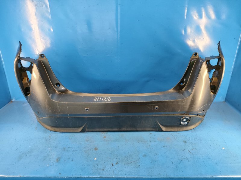 Бампер задний TOYOTA PRIUS 16- 2016 1.8 2ZRFXE 5215947915 Б/У