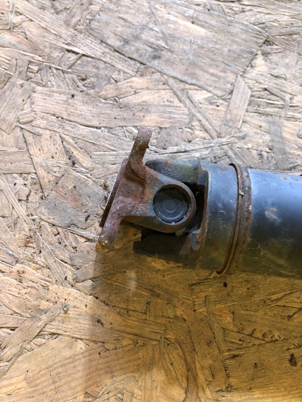 Карданный вал задний RAV4 18- Карданный вал задний RAV4 18-