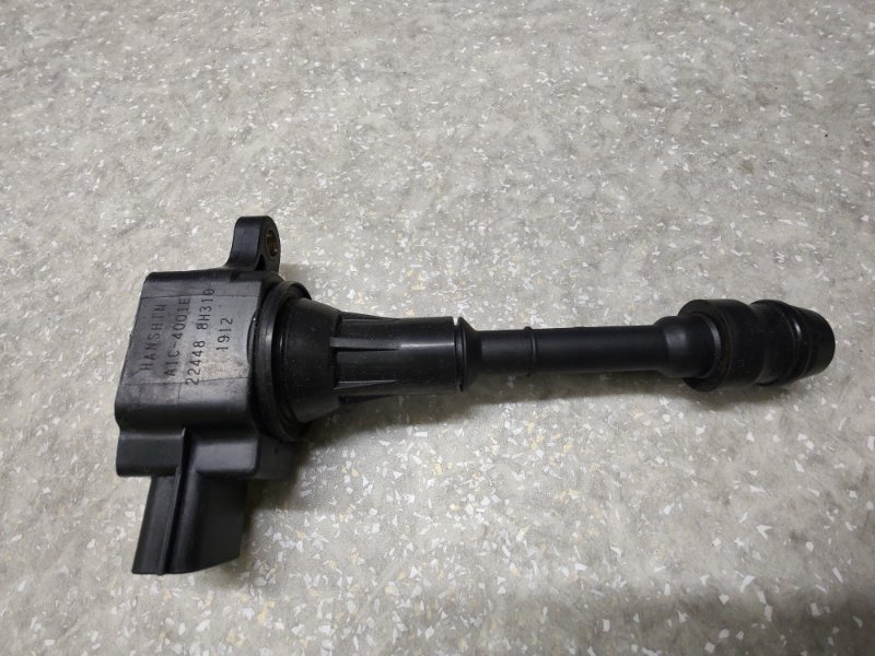 Запчасть катушка зажигания NISSAN X-TRAIL T30 01-07 2.5 QR25DE 22448-8H310 Б/У Катушка зажигания NISSAN X-TRAIL T30 01-07 2.5 QR25DE 22448-8H310 Б/У