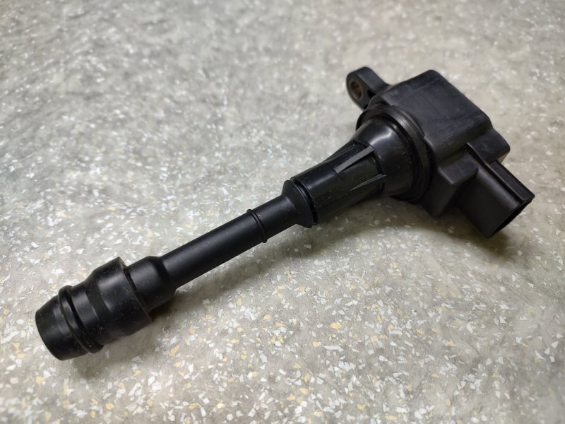 Катушка зажигания X-TRAIL T30 01-07 2.5 QR25DE Катушка зажигания X-TRAIL T30 01-07 2.5 QR25DE