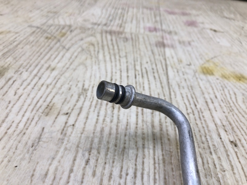 Трубка кондиционера CAMRY 30 02-06 2.4 2AZ-FE Трубка кондиционера CAMRY 30 02-06 2.4 2AZ-FE