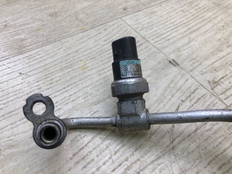 Трубка кондиционера CAMRY 30 02-06 2.4 2AZ-FE Трубка кондиционера CAMRY 30 02-06 2.4 2AZ-FE