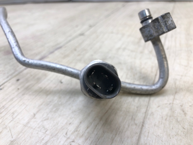 Трубка кондиционера CAMRY 30 02-06 2.4 2AZ-FE Трубка кондиционера CAMRY 30 02-06 2.4 2AZ-FE