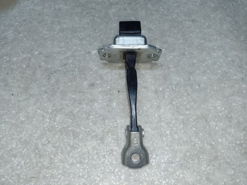 Ограничитель двери передний MITSUBISHI ASX / OUTLANDER SPORT 10-21 5702A178 Б/У