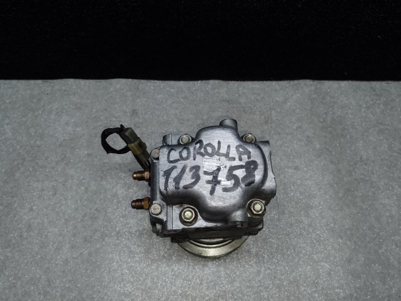 Компрессор кондиционера COROLLA E90 87-91 Компрессор кондиционера COROLLA E90 87-91