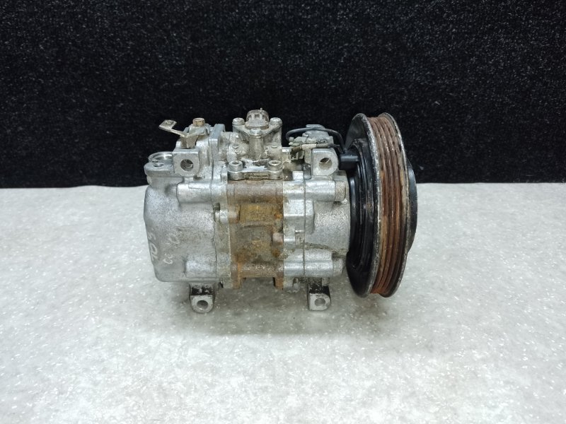 Компрессор кондиционера TOYOTA COROLLA E100 91-95 Компрессор кондиционера TOYOTA COROLLA E100 91-95