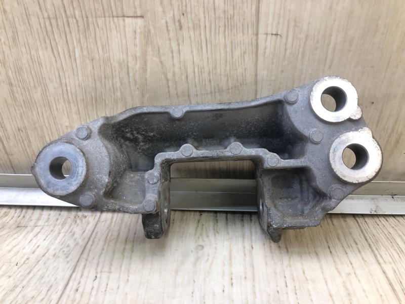 Кронштейн опоры двигателя задний QX60/JX35 12-20 2012 Внедорожник 3.5