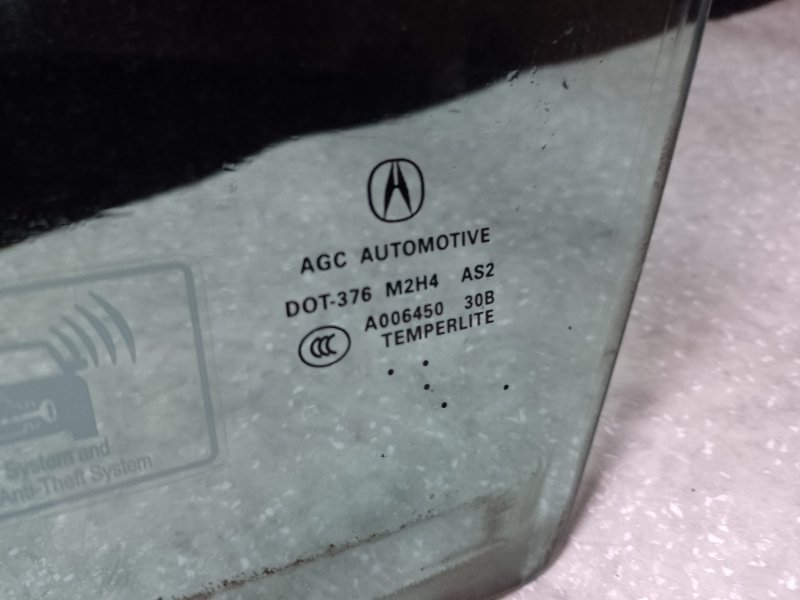 Стекло двери переднее левое RDX 12-19 2013 3.5 J35Z2