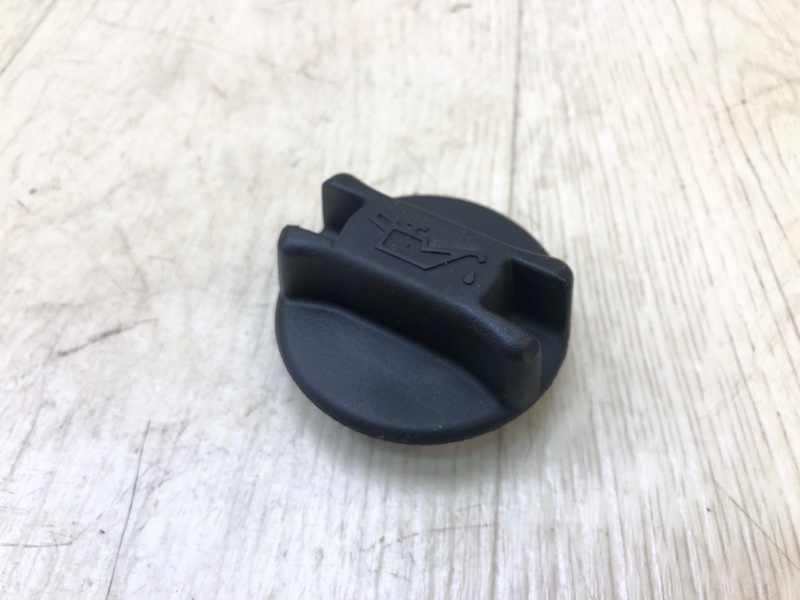 Крышка маслозаливной горловины INFINITI QX60/JX35 12-20 2012 Внедорожник 3.5 152559N00A Б/У