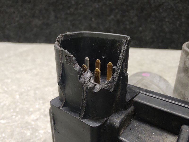 Дроссельная заслонка NISSAN X-TRAIL T30 01-07 2.5 QR25DE