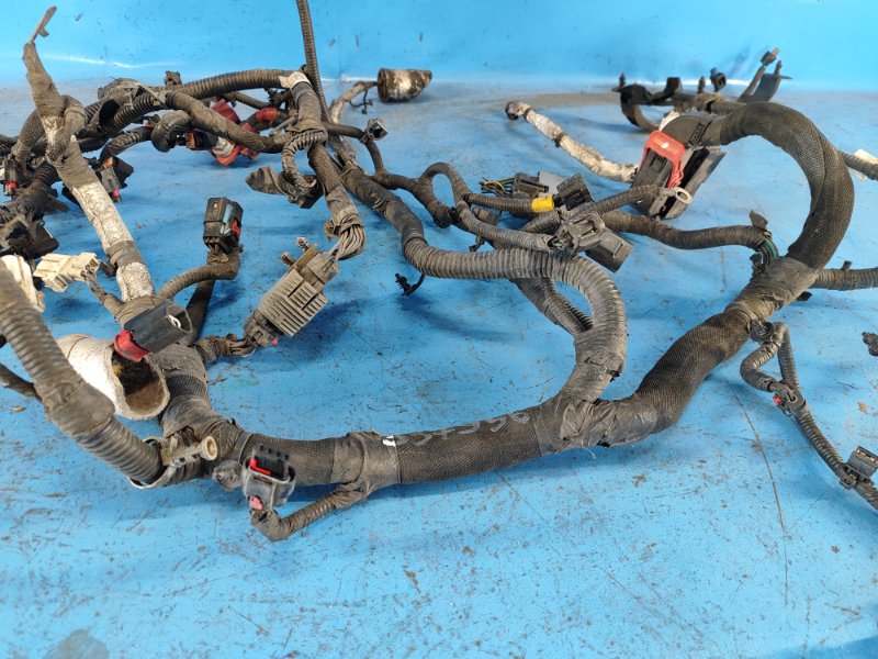 Провода высоковольтные 200 10-14 2012 2.4 ED3 Провода высоковольтные 200 10-14 2012 2.4 ED3