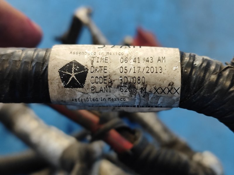 Провода высоковольтные 200 10-14 2012 2.4 ED3 Провода высоковольтные 200 10-14 2012 2.4 ED3