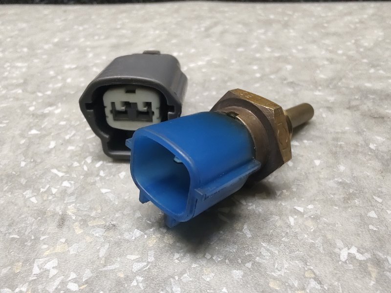 Датчик температуры охлаждающей жидкости X-TRAIL T30 01-07 2.5 QR25DE