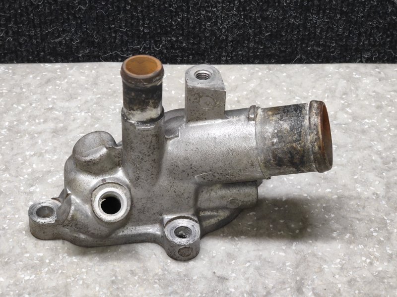 Корпус термостата NISSAN X-TRAIL T30 01-07 2.5 QR25DE 11060-8H700 Б/У