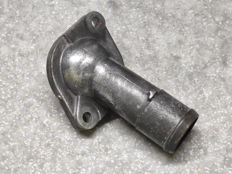 Крышка термостата NISSAN X-TRAIL T30 01-07 2.5 QR25DE 13049-6N200 Б/У