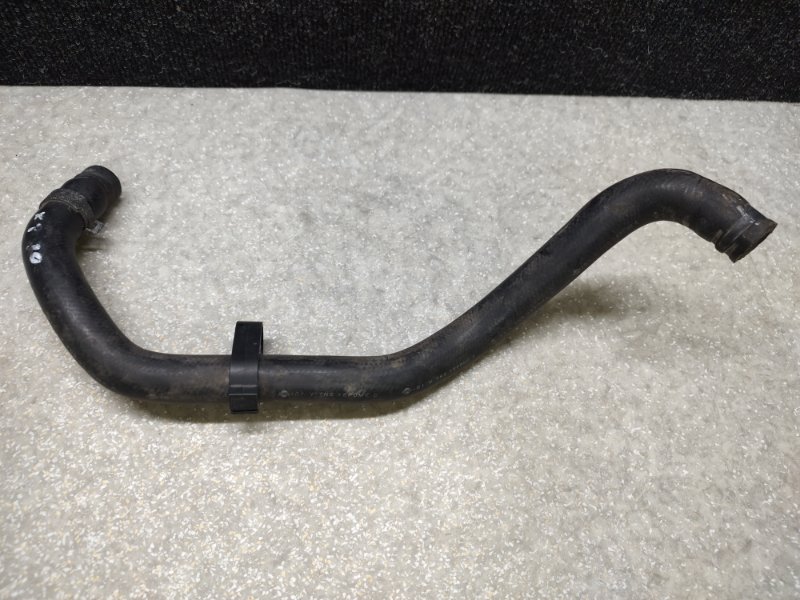 Патрубок радиатора печки NISSAN X-TRAIL T30 01-07 2.5 QR25DE 92400-8H900 Б/У