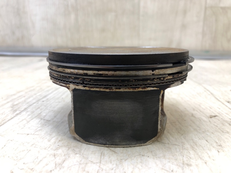 Поршень QX60/JX35 12-20 2012 Внедорожник 3.5