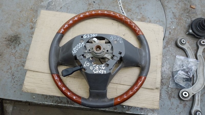 Руль GS350 GS300 05-11