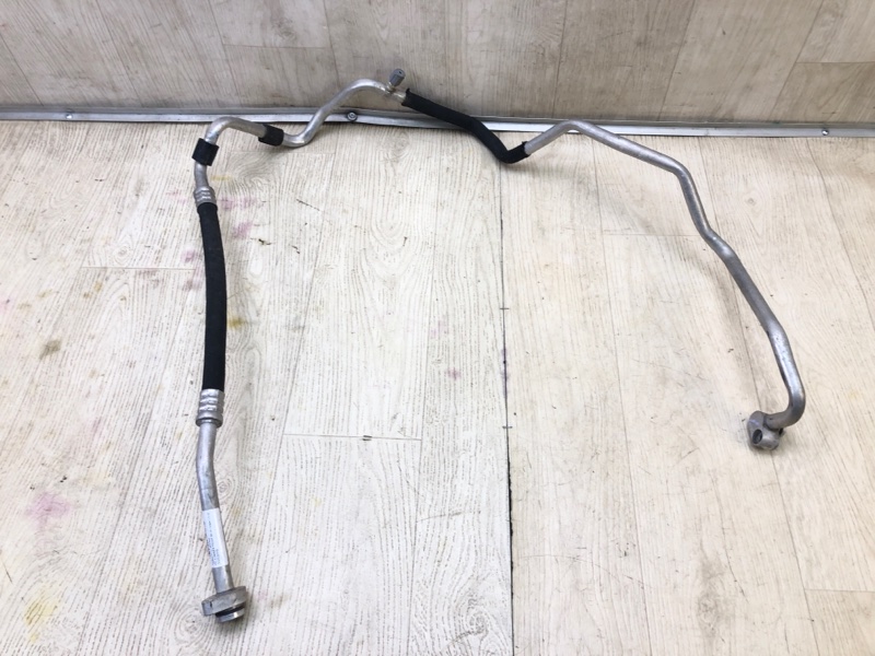 Трубка кондиционера VOLKSWAGEN PASSAT B8 14- 2018 Седан 2.0 DDSA 561816743C Б/У