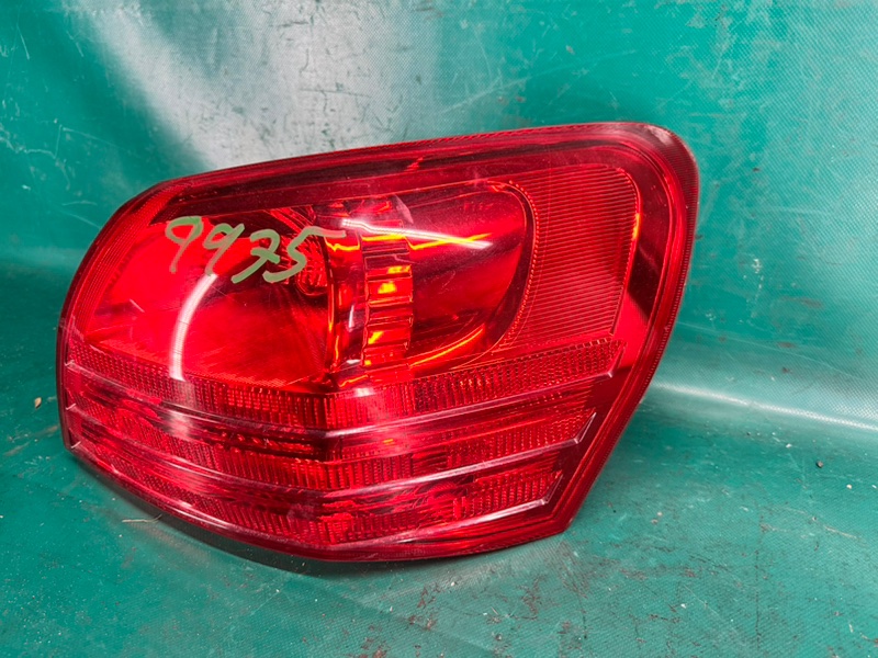 Фонарь наружный правый ROGUE 08-15 2015 2.5 QR25DE Фонарь наружный правый ROGUE 08-15 2015 2.5 QR25DE