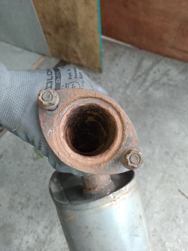 Глушитель TOYOTA CAMRY 50 12-15