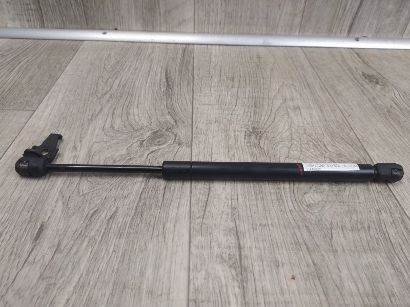Запчасть амортизатор капота правый TOYOTA CAMRY 30 02-06 2002 ACV30L 2.4 2AZFE 53440AA020 Б/У Амортизатор капота правый TOYOTA CAMRY 30 02-06 2002 ACV30L 2.4 2AZFE 53440AA020 Б/У