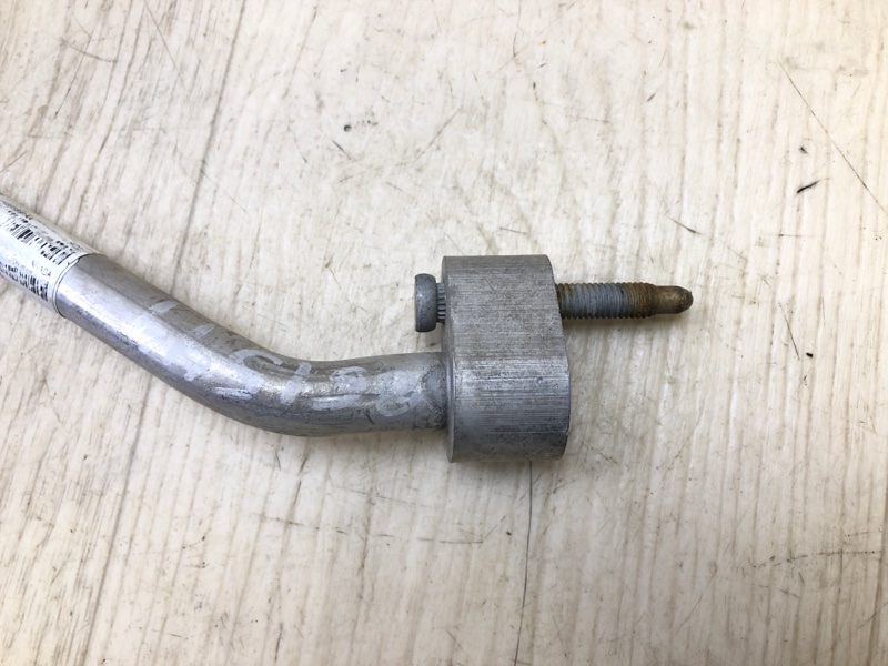 Трубка кондиционера 300 04-10 2008 Седан 3.5 EGG Трубка кондиционера 300 04-10 2008 Седан 3.5 EGG