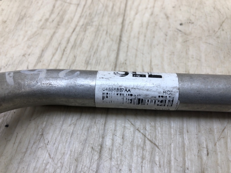 Трубка кондиционера 300 04-10 2008 Седан 3.5 EGG Трубка кондиционера 300 04-10 2008 Седан 3.5 EGG