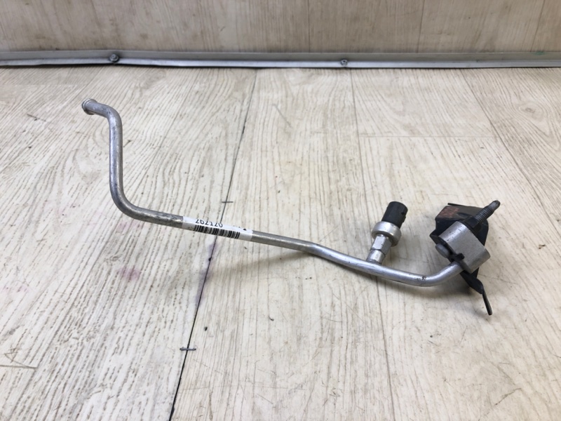 Трубка кондиционера CHRYSLER 300 04-10 04596556AD Б/У