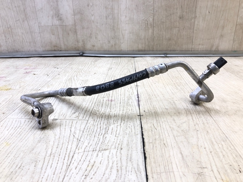 Запчасть трубка кондиционера JEEP COMPASS 06-16 2013 MK49 2.4 ED3 68104926AA Б/У Трубка кондиционера JEEP COMPASS 06-16 2013 MK49 2.4 ED3 68104926AA Б/У