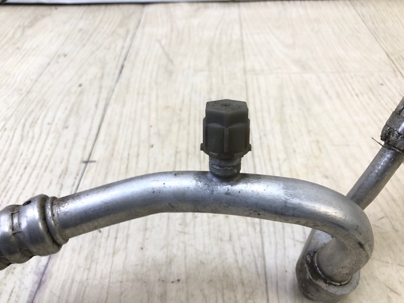 Трубка кондиционера 200 14-16 2016 UF 2.4 ED6