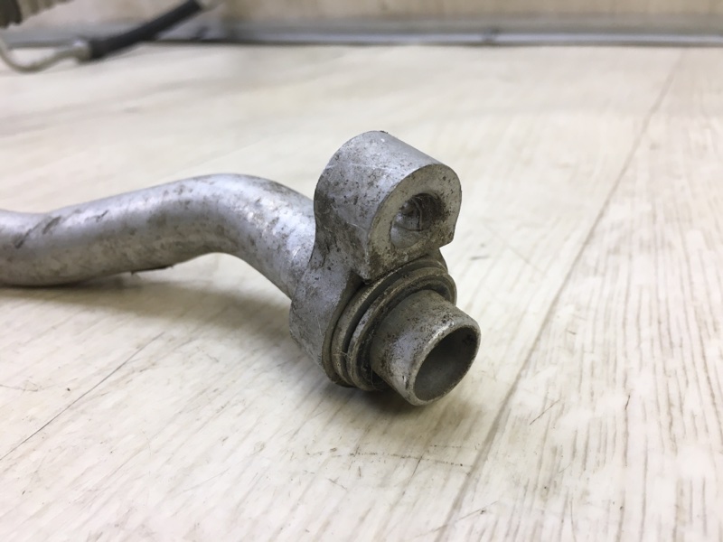 Трубка кондиционера 200 14-16 2015 UF 2.4 ED6