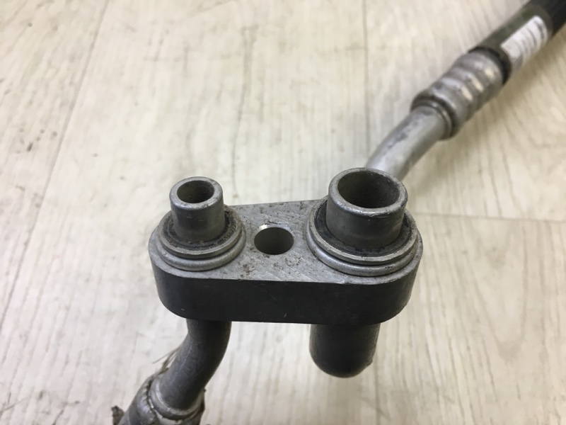 Трубка кондиционера 200 14-16 2015 UF 2.4 ED6