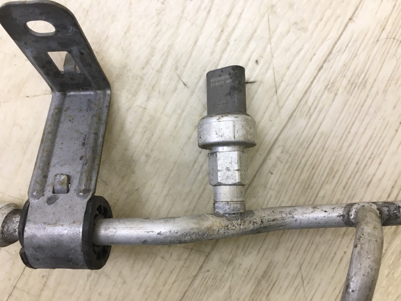 Трубка кондиционера 200 14-16 2015 UF 2.4 ED6