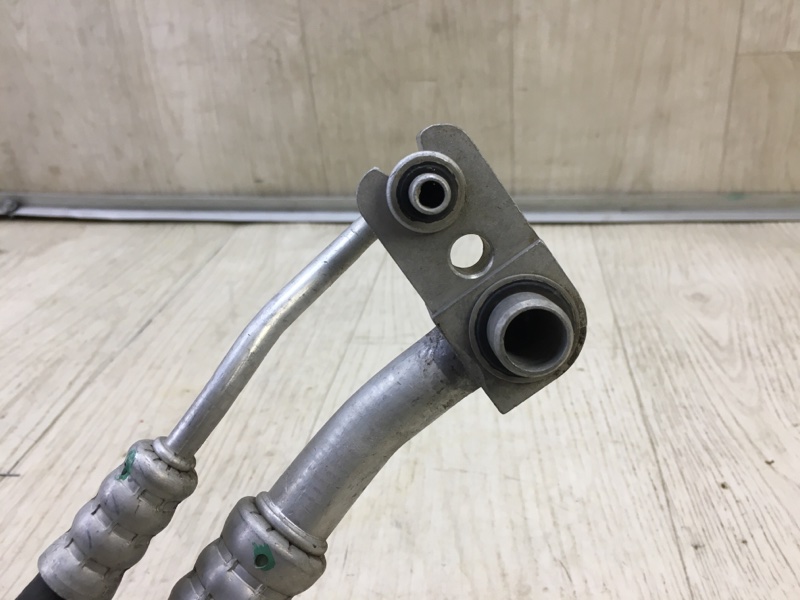 Трубка кондиционера 200 14-16 2015 UF 2.4 ED6