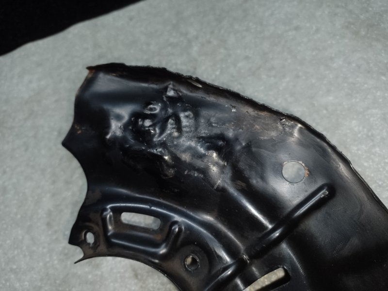 Защита тормозного диска передняя правая VENZA 09-16 2009 3.5 2GR-FE