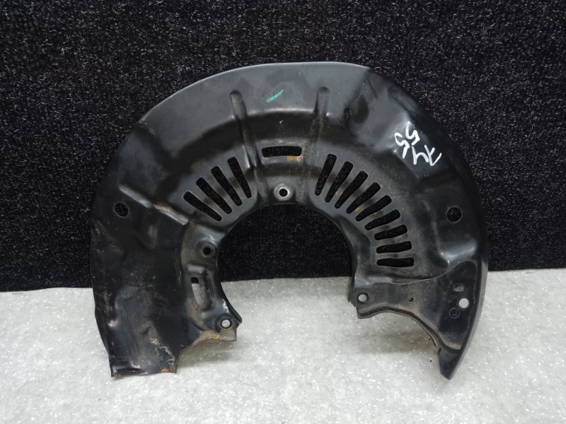 Защита тормозного диска передняя левая VENZA 09-16 2009 3.5 2GR-FE