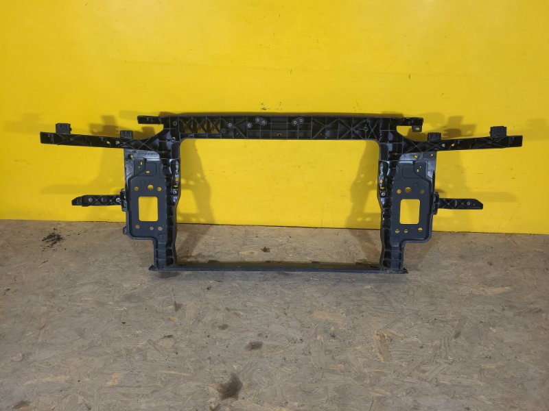 Панель передняя HYUNDAI KONA OS 17-23