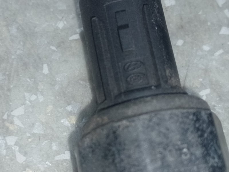 Датчик давления масла ДВС HYUNDAI ELANTRA AD 16- AD 2.0 G4NH