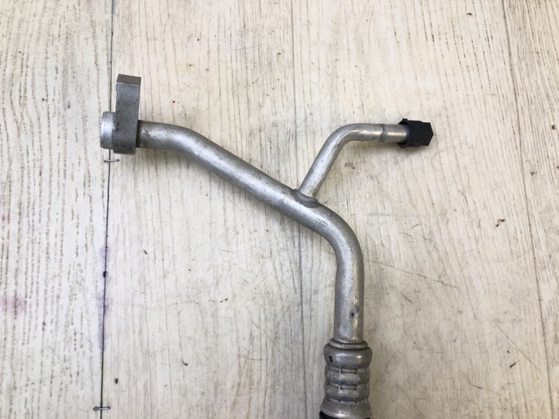 Трубка кондиционера FORD FUSION 14- CD4 C25HDEX Трубка кондиционера FORD FUSION 14- CD4 C25HDEX