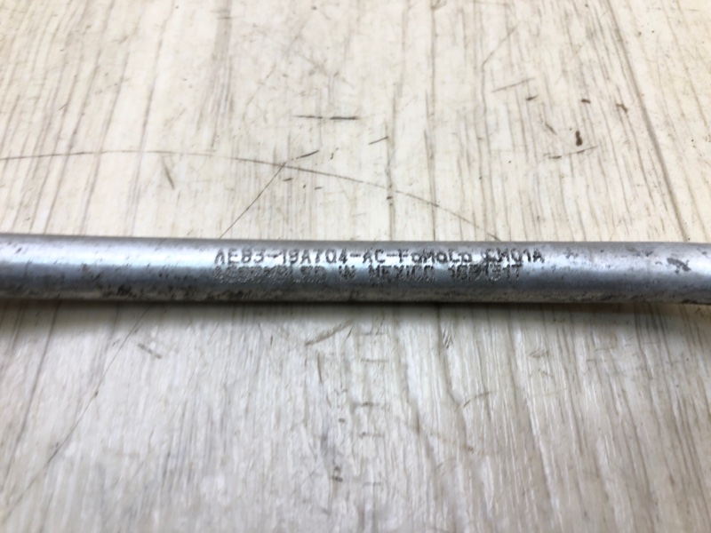 Трубка кондиционера FIESTA 08-17 2013 CCN 1.6 HXJB