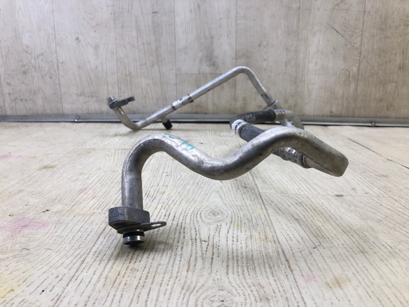 Трубка кондиционера FORD FOCUS 10-18 CB8 2.0 XQDA