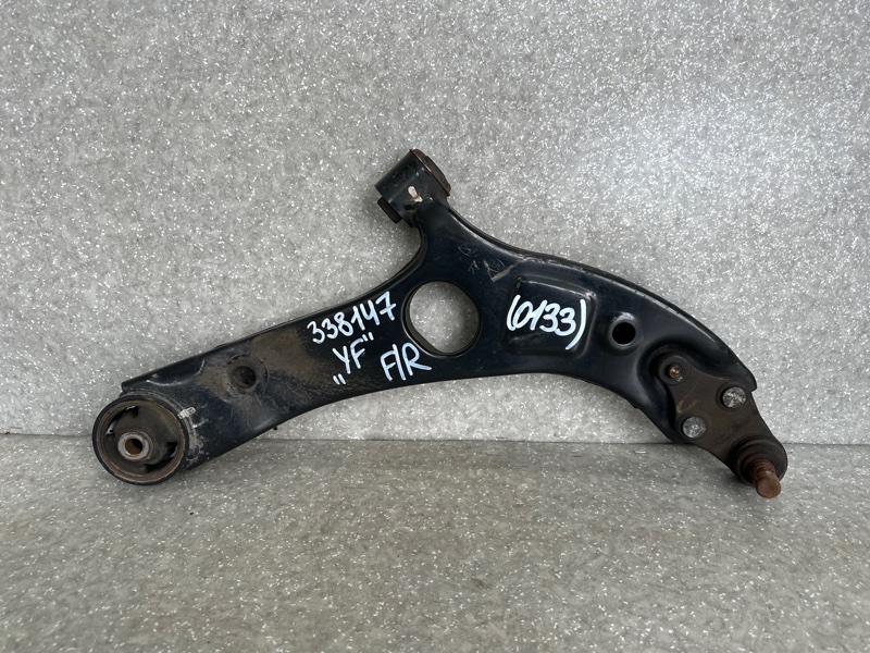 Запчасть рычаг передней подвески нижний правый HYUNDAI SONATA YF 10-14 2012 2.4 G4KJ 54501-3S200 Б/У Рычаг передней подвески нижний правый HYUNDAI SONATA YF 10-14 2012 2.4 G4KJ 54501-3S200 Б/У