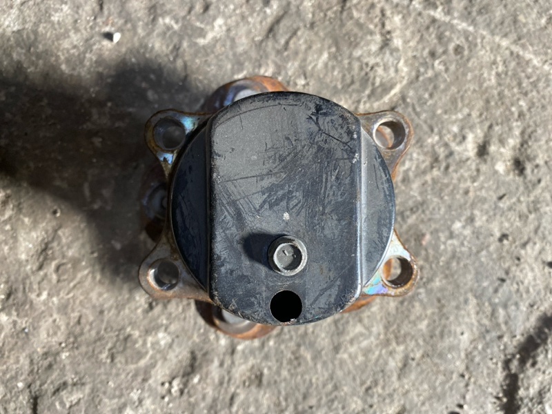 Ступица задняя левая NISSAN X-TRAIL/ROGUE T32 13-20 2015 T32 2.5 QR25DE 43202-5HA0A Б/У