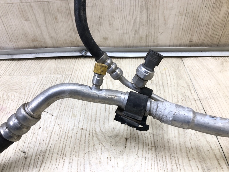 Трубка кондиционера SONATA YF 10-14 2012 YF 2.0 G4KH Трубка кондиционера SONATA YF 10-14 2012 YF 2.0 G4KH