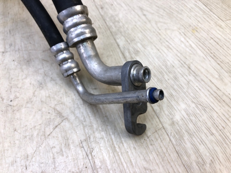 Трубка кондиционера HYUNDAI TUCSON LM 09-15 LM 2.0 G4KD Трубка кондиционера HYUNDAI TUCSON LM 09-15 LM 2.0 G4KD