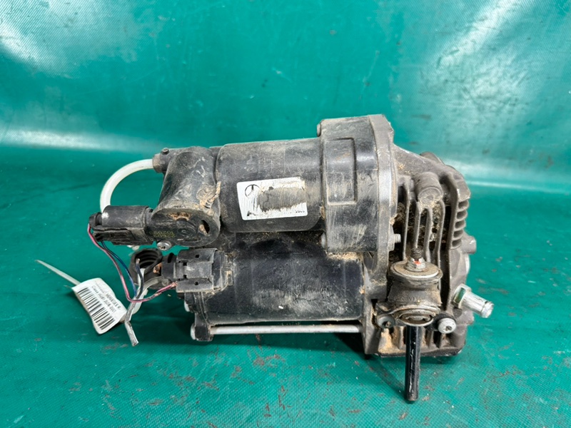 Компрессор пневмоподвески MERCEDES R-CLASS W251 05-13 2007 Минивэн OM642950 3.2L A 251 320 12 04 Б/У