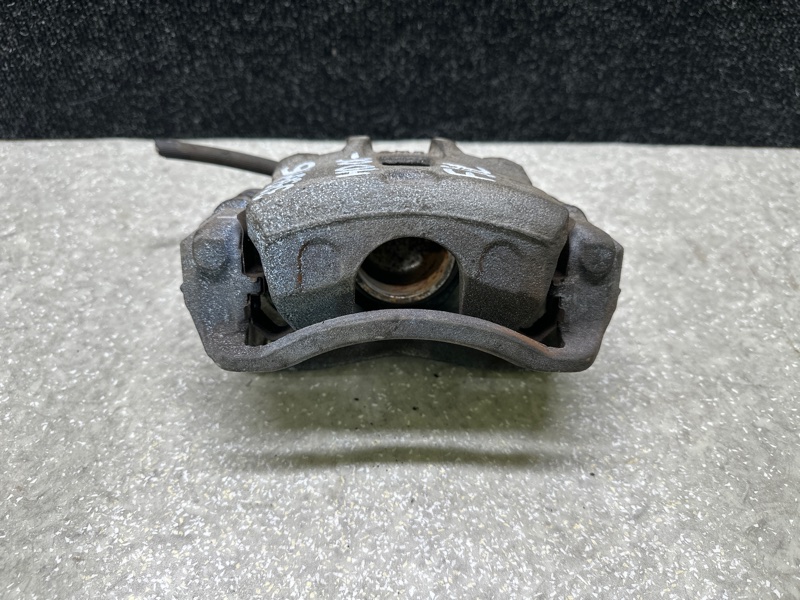 Суппорт тормозной передний левый ELANTRA HD 06-11